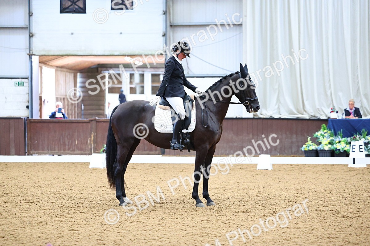 SBM_005911 - Class 5 - Novice 6 - 10.47-11.43