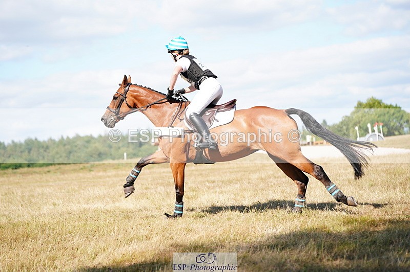 250802A-163908-08025 - F-290-Isobel.Thrasher-MGH.CASSANDRA