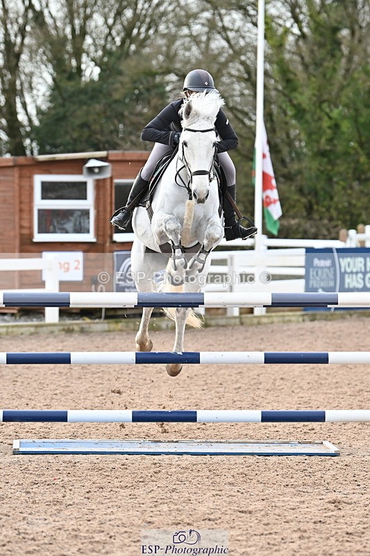 231208A-134826-01004 - Cls 6 Foxhunter & 1.20m Open