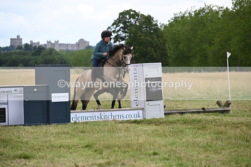 WJ6_4756 - Time at Jump 13:04 to 13:34