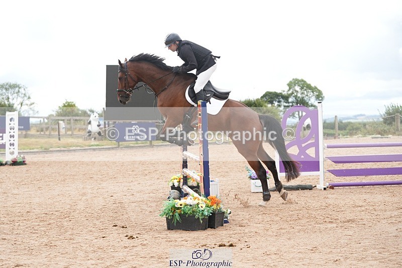 260730-100923-01613 - Cls 1 British Novice and 90cm