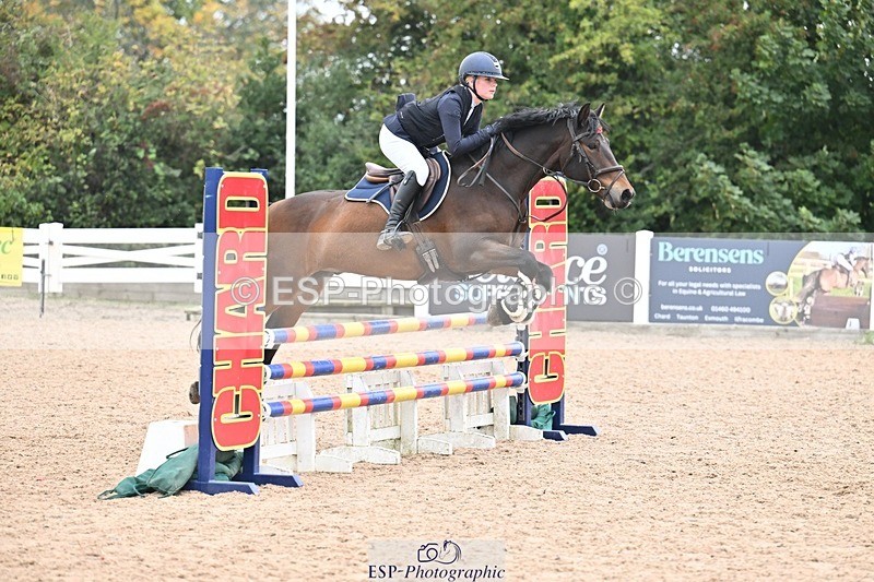 250920-121829-01081 - Cls 24+25 Club and Schools 80cm