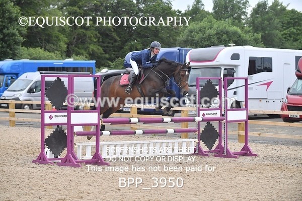 BPP_3950 - CLASS 6 Senior Discovery/ 1m Open