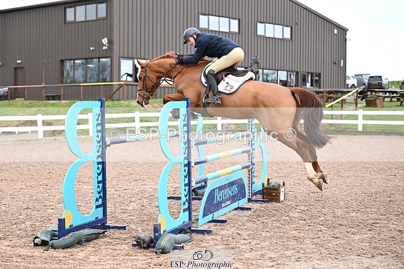 260128-140610-00613 - Snr Foxhunter 1.20m