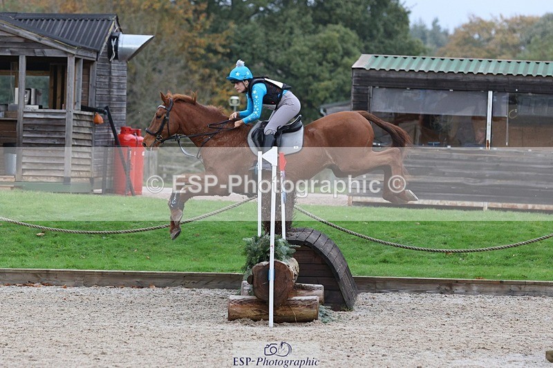 231118-140814-02146 - Cls 3 90cm