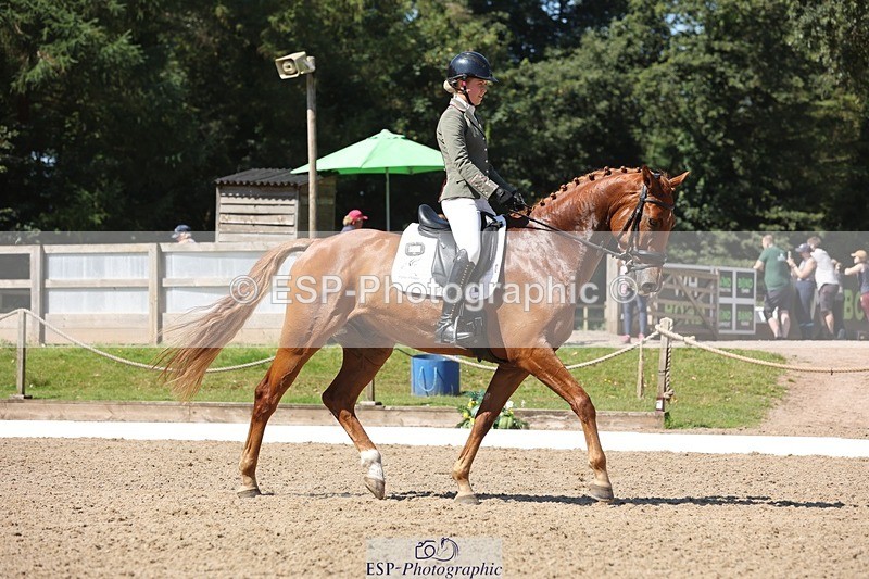 240719-110816-00899 - 218-Saskia_Davies-CVS_Love_Island