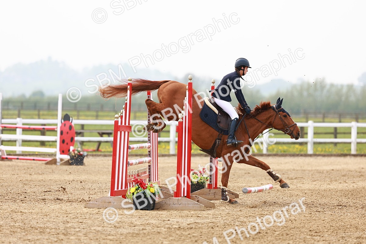  - Class 18 - Senior Newcomers - 1.10m