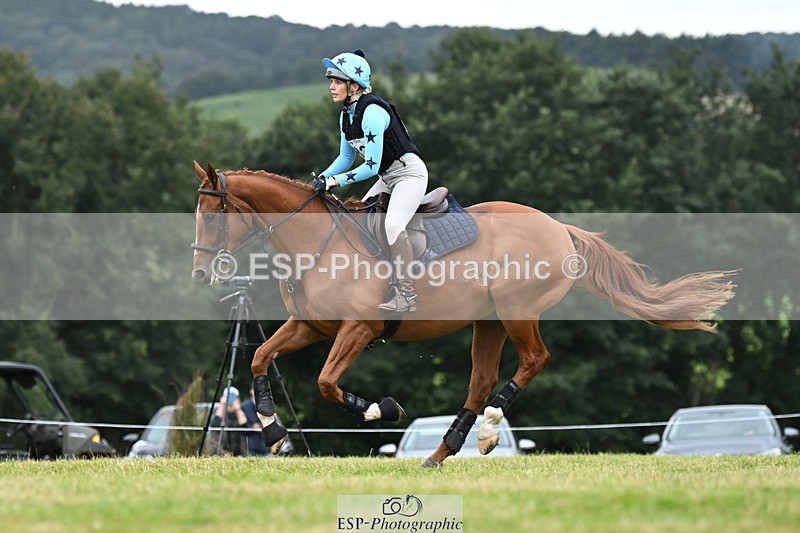 240825X-175408-38067 - 80cm XC 17.30 to End