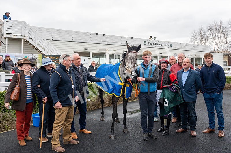 090425-Race 3-Stellarmasterpiece-0517 - Race 3