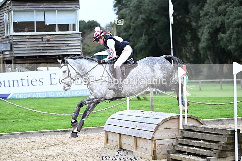 241117-142600-04565 - Cls 3 90-95cm 14.00 to 15.00