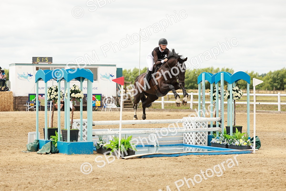 SBM_018261 - Class 21 - Senior Newcomers Championship 2d Rd