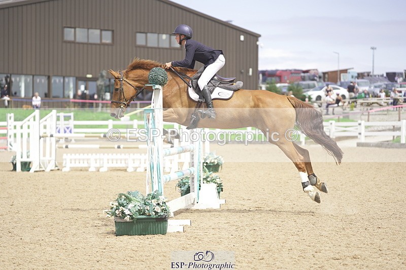 230810A-133152-02441 - Cls 4 1.05m Amateur Quali