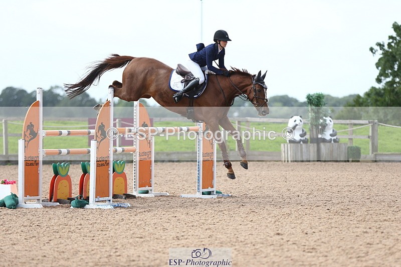 230812A-121211-08907 - Cls 32 Foxhunter