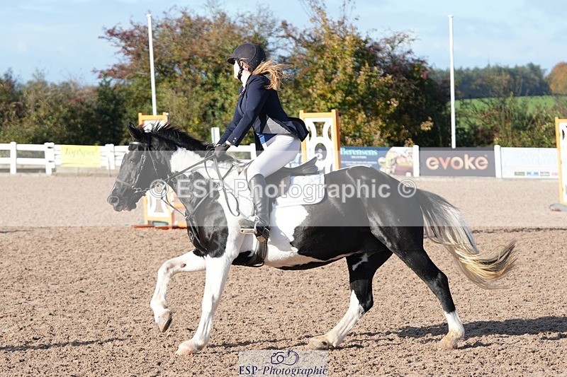 251025-110127-00104 - Cls 5 Pony British Novice and 80cm