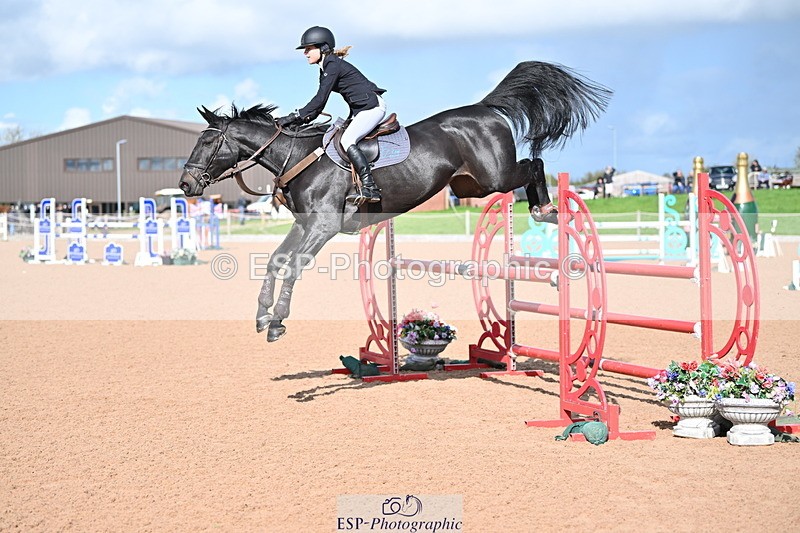 231014A-123913-04622 - Cls 19 1.15m Members Cup