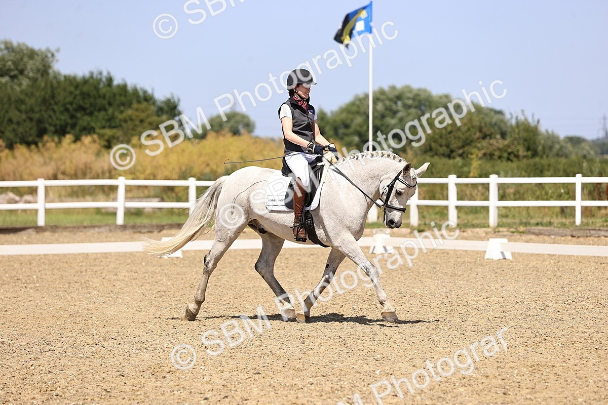 SBM_010567 - Novice 5 - 11.20-12.23