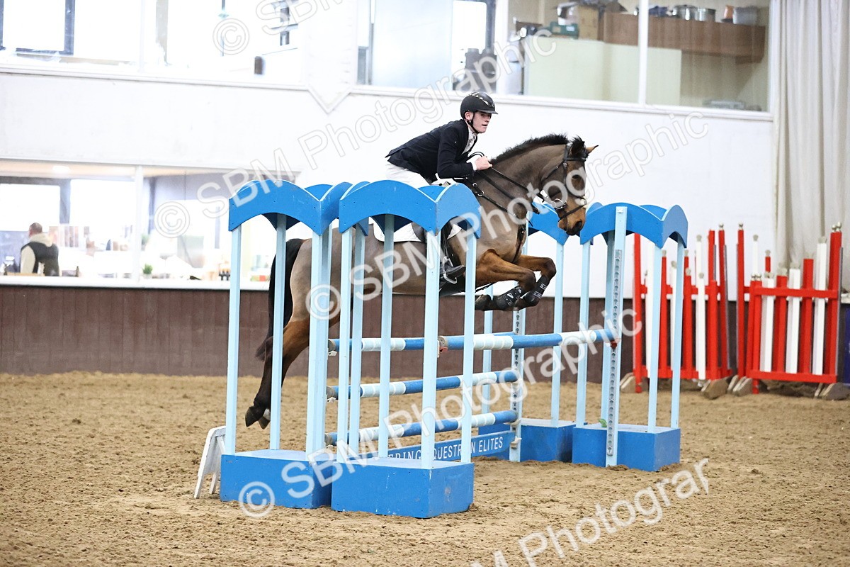SBM_000922 - Class 4 - Blue Chip Pony Newcomers - 1.00m