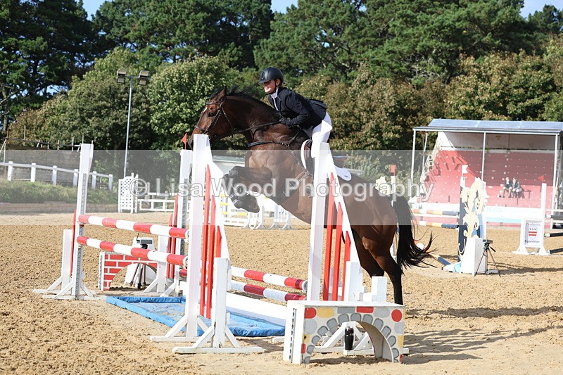 3E7A0655 - Class 13: Senior Newcomers/1.10m open