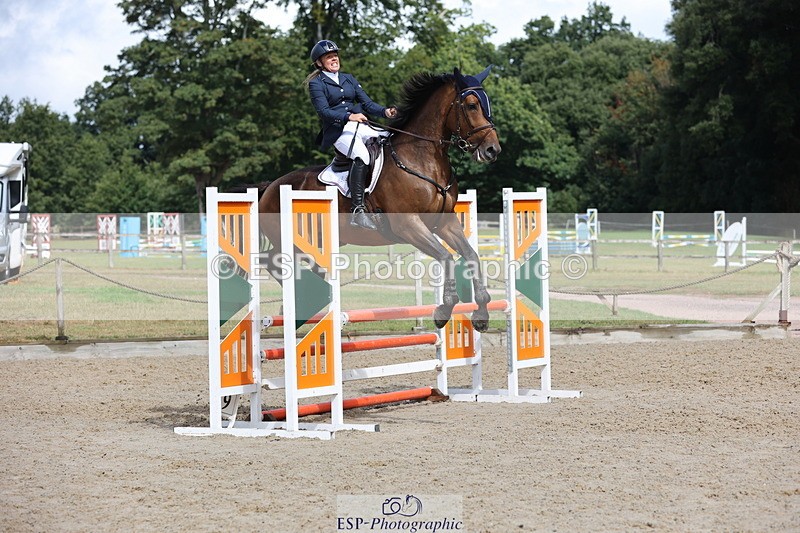250829A-122229-01627 - Cls 7 British Novice and 90cm