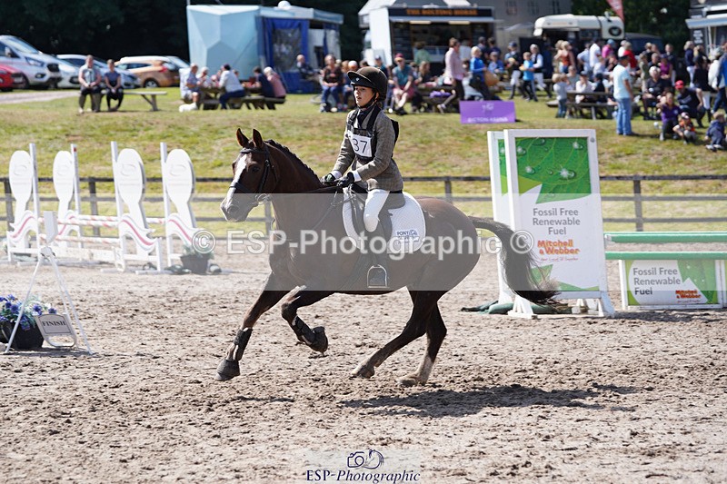 240824X-135818-27969 - 80cm Round 1 14.00 to 15.30