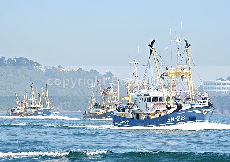 060617 BRIXHAM TRAWLER RACE IMG_9550 - BRIXHAM TRAWLER RACE 2006