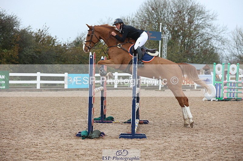 231112A-125523-04260 - Cls 19 Snr 1.05m Open