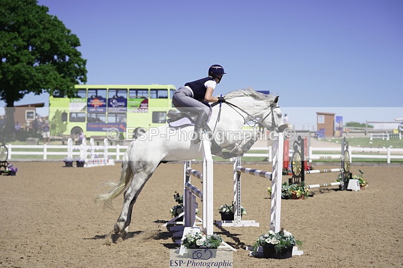 230624A-152028-02198 - Cls 26 Pony Foxhunter & 1.10m Open