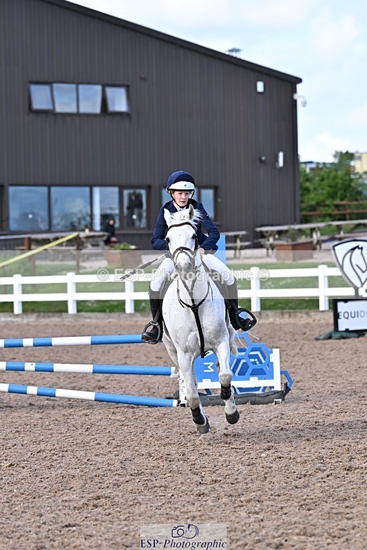 260512-175538-00457 - 80cm Classes