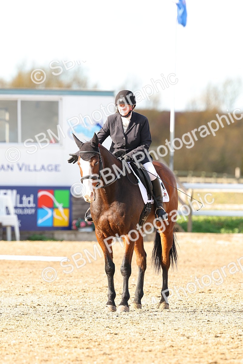 SBM_000703 - Novice 5