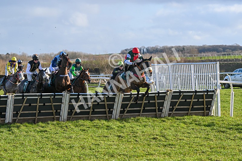 250225-Race 3-Ballyvango-7990 - Race 3