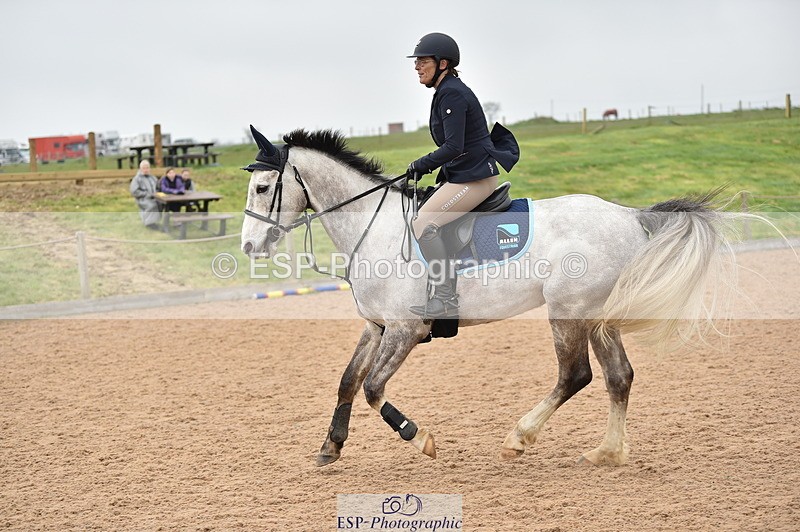 240331A-102806-00371 - 90cm First Round