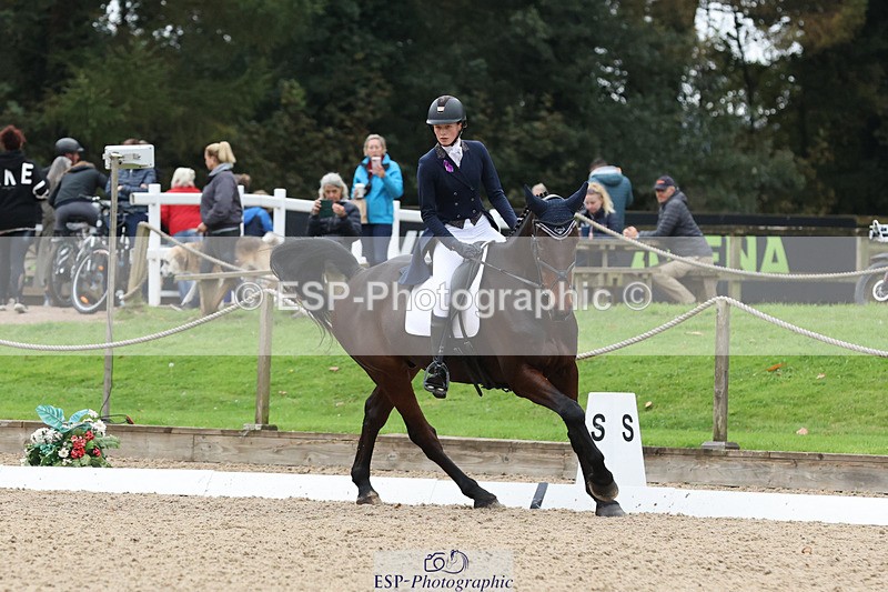 241024-140412-03773 - 158-Harriet.Beeby.Wynn-SHANNONDALE.COURAGE