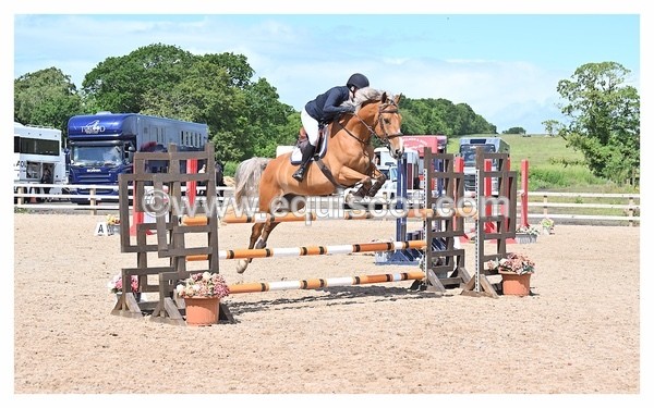 BPP_1062 - CLASS 4 FRI Newcomers/ 1.10m Open