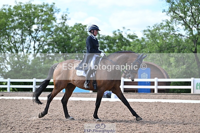 240622A-165829-13019 - Cls 42 BD FEI Intermediate II