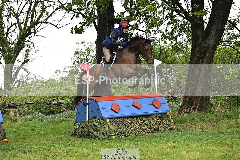 250418-132040-04127 - 224-Katie.Mathias-BERNIE