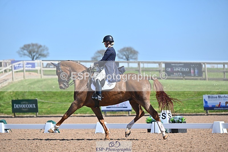 250405-123530-10682 - 025-Olivia.Oakeley-Full.House