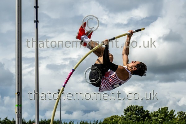 SIAB23-914574 - Field Male Set Two