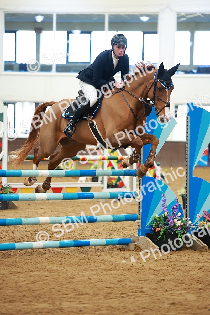 SBM_007029 - Class 19 - Senior Newcomers 1.10m