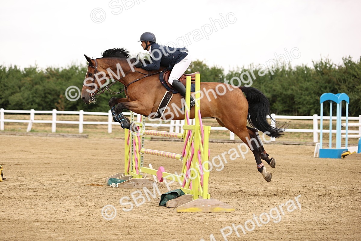 SBM_026393 - Class 12 - Amateur Championship Qualifier 1.05m