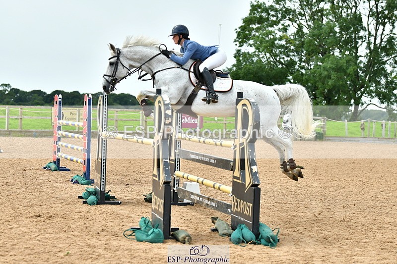 230805A-123006-00443 - Cls 3 Snr Foxhunter & 1.20m Open