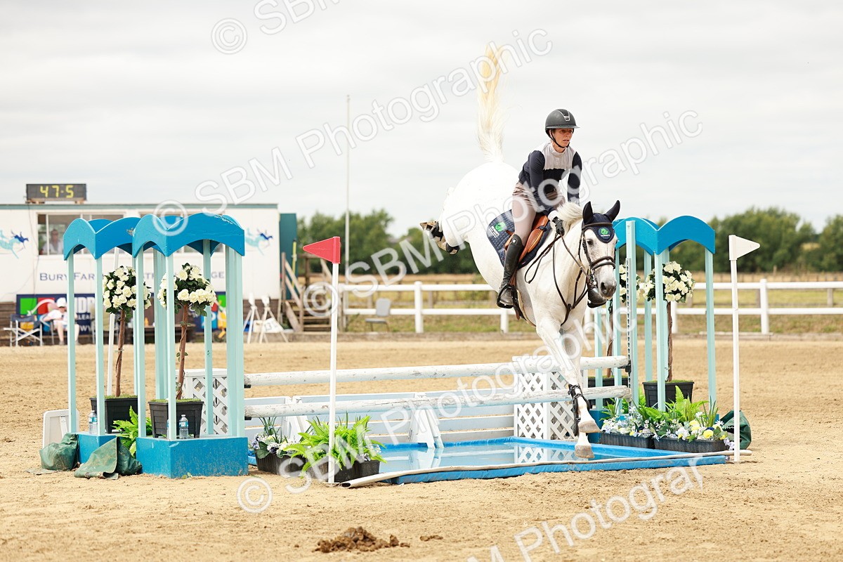 SBM_017589 - Class 21 - Senior Newcomers Championship 2d Rd