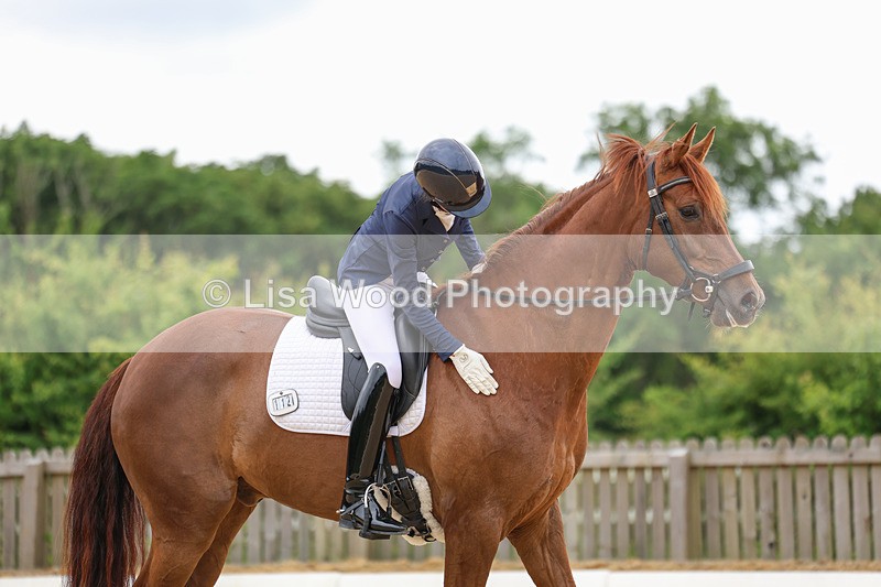 3E7A1100 - Class 8: Medium 1 2024