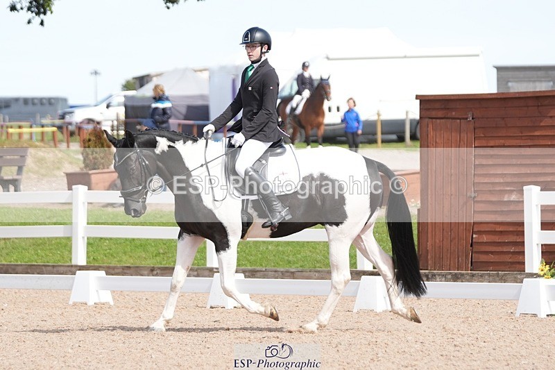 250906-135139-03780 - 020-Leo.De-ValentinoBarfields.Cosmopolitan