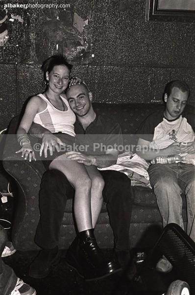 4 - Friends-&-Family @ the-roadhouse 04.09.02