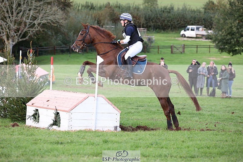 231021-162026-20601 - 564-JANA.DE.CAVAIGNAC-Rosie.Kendall-SC+XC