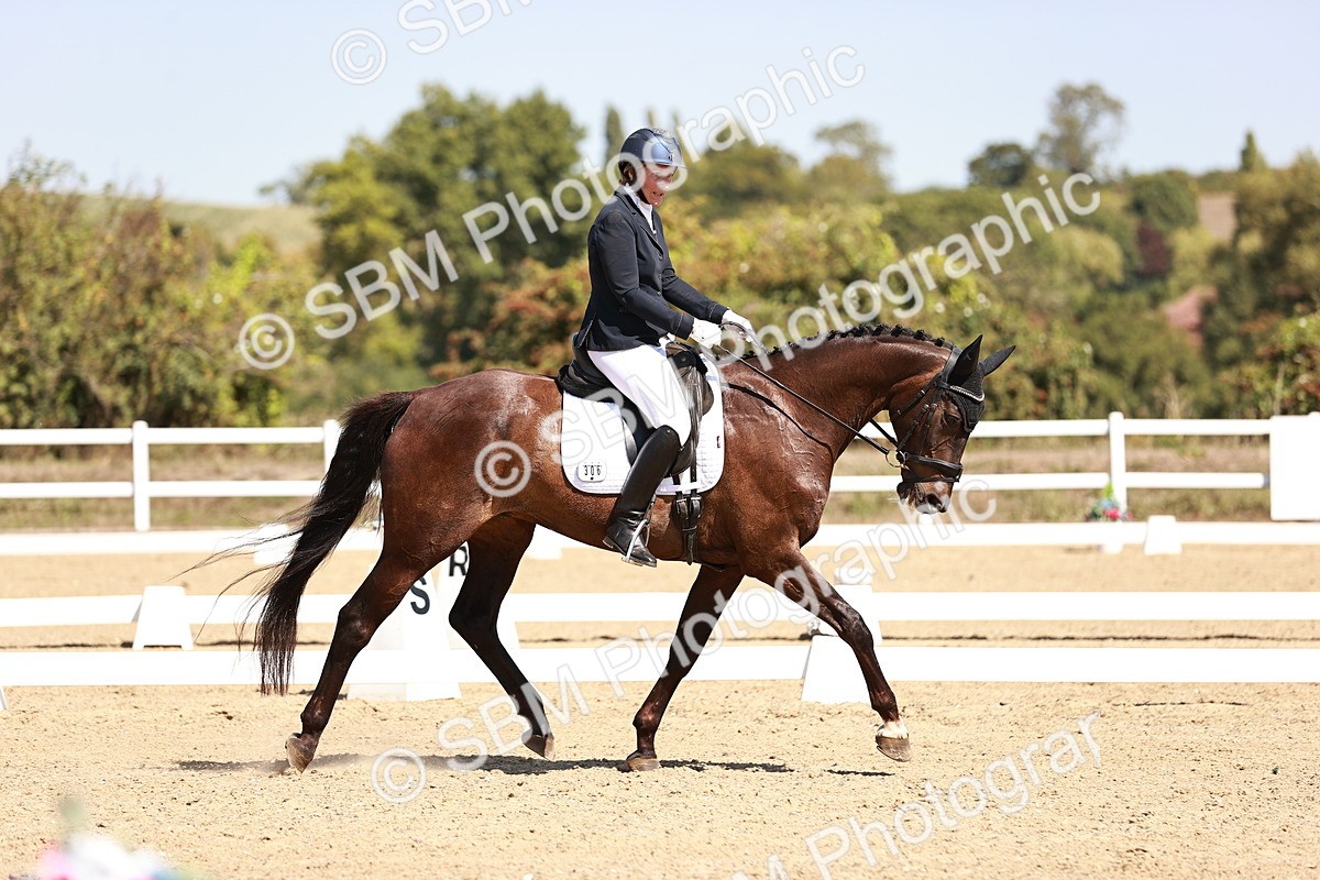 SBM_004932 - Class 12 - Novice 5 - 12.02-12.44