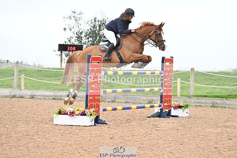 240405A-150930-02210 - Cls 6 National 1.40m Open