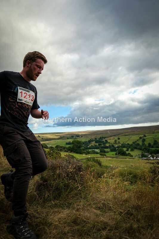 DSCF5411 - Reeth Fell race seniors