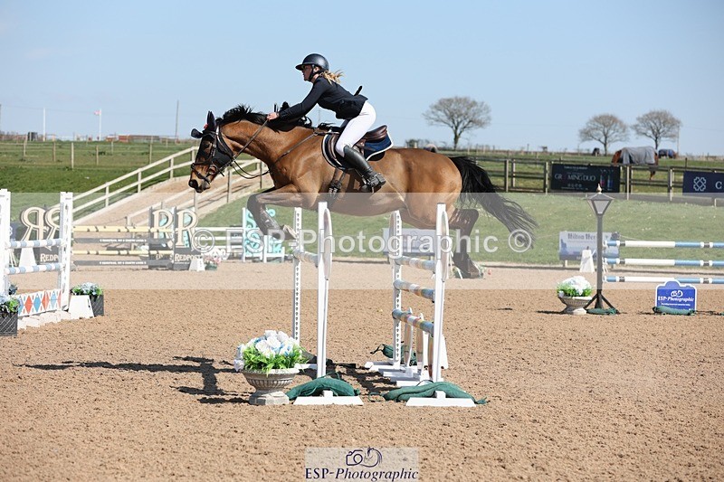 250402-130607-00710 - Cls 6 Foxhunter and 1.20m Open