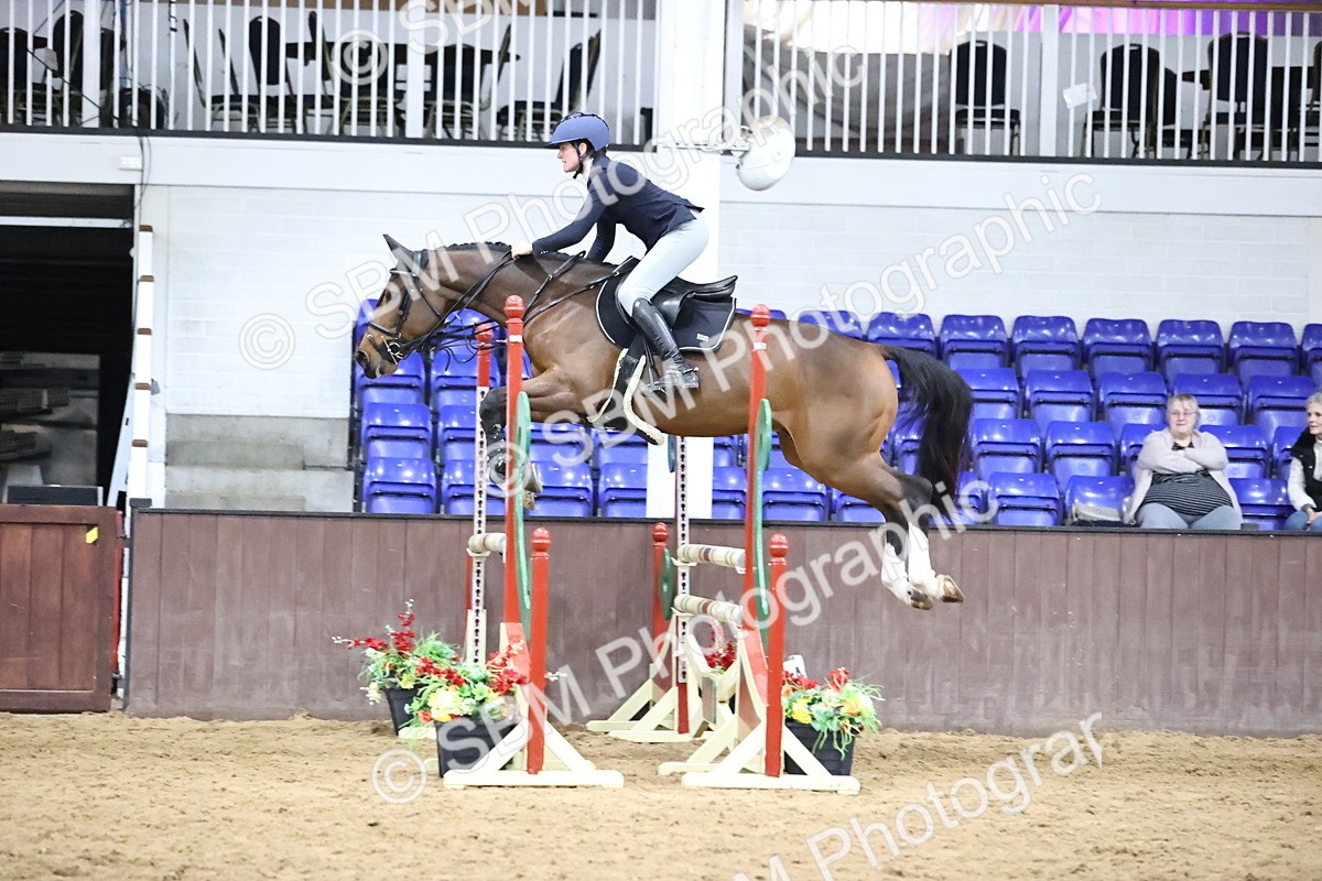 SBM_002093 - Class 4 - Senior Newcomers - 1.10m Open